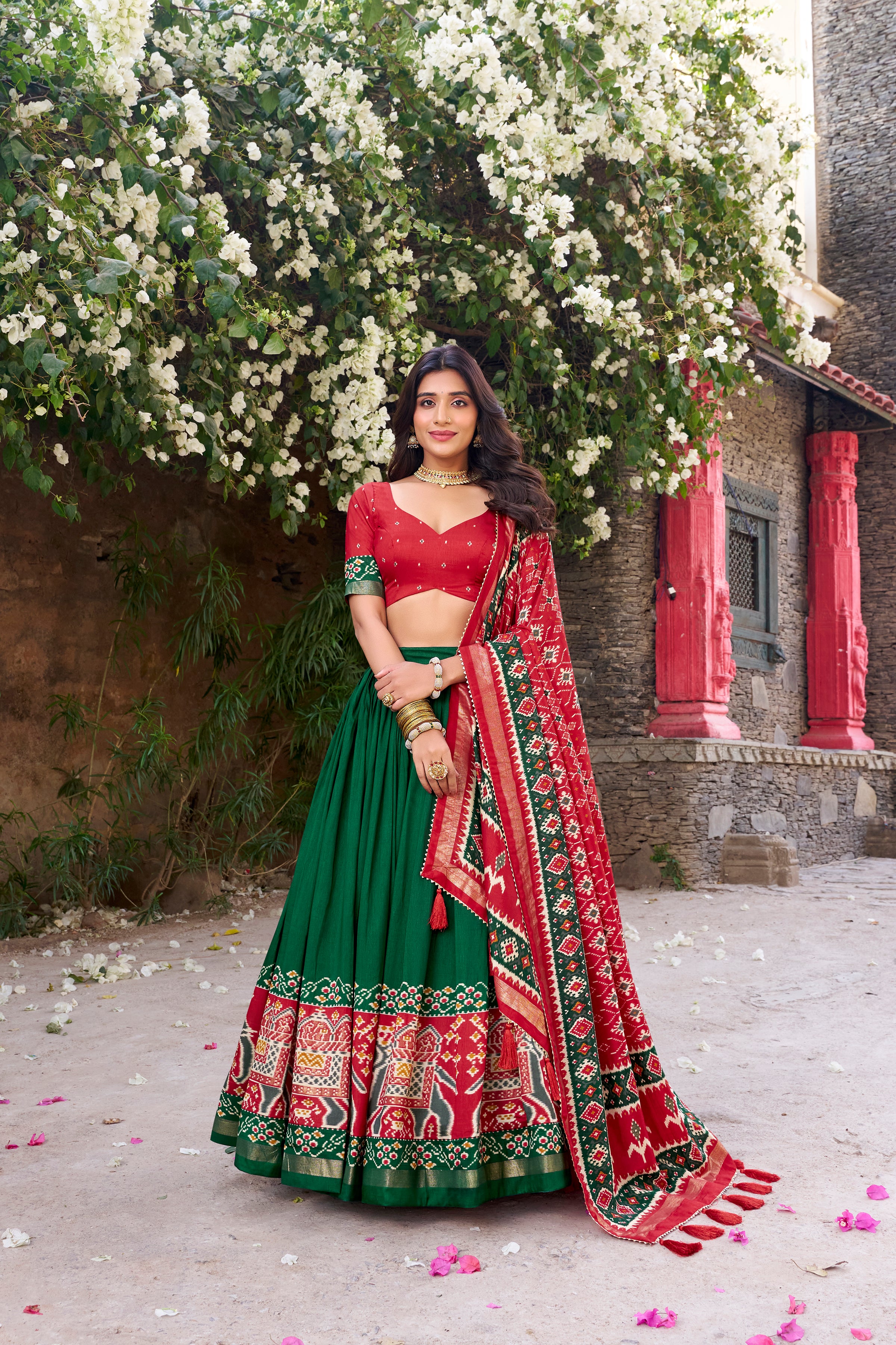 πͺ· Infuse Your Wardrobe with Southern Grace πͺ· Silk Kalamkari Print Lehenga Choli with Foil Work Border - Navratri